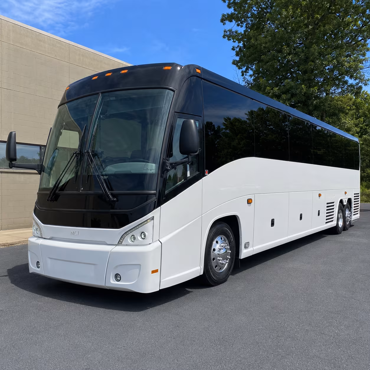 what makes a 56 passenger motorcoach the right call for buckeye long distance trips